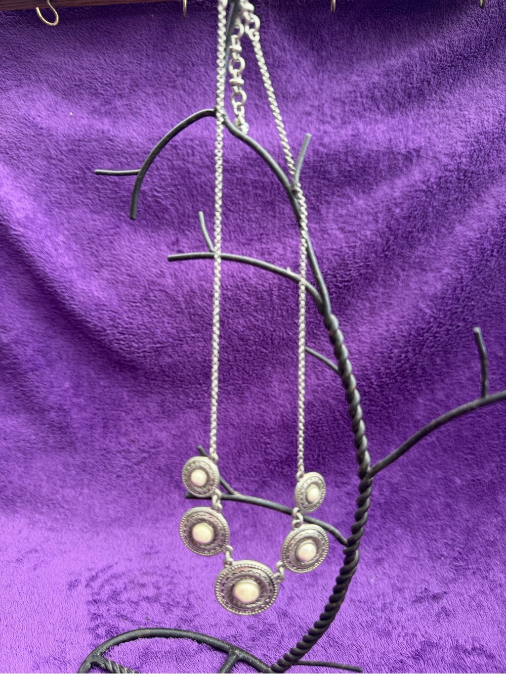 Lucky Brand Silver-Tone Necklace with 5 White Accent Discs